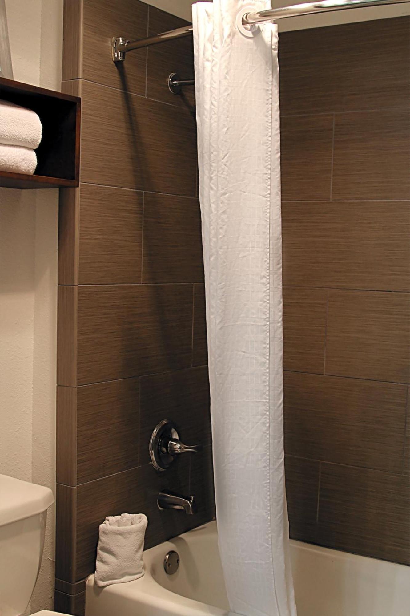Hotel Country & By Radisson, Lackland Afb San Antonio, Tx
