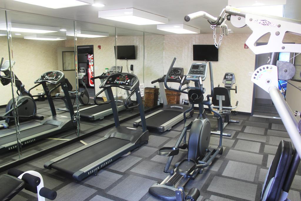 Country & By Radisson, Lackland Afb San Antonio, Tx Hotel 3*